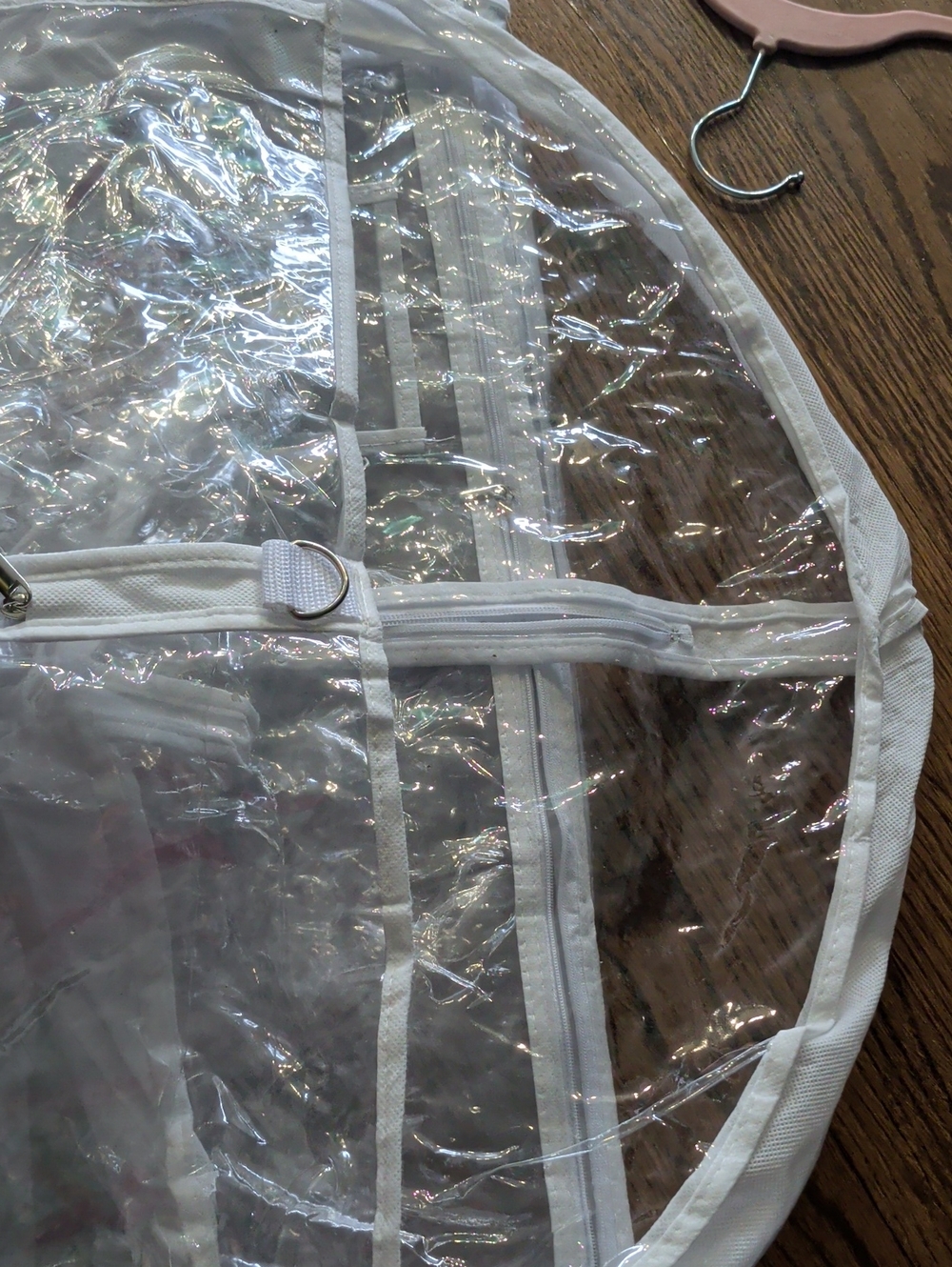 5 Clear Costume / Garment Organizer Hanging Bag with White Trim And 5 Pockets